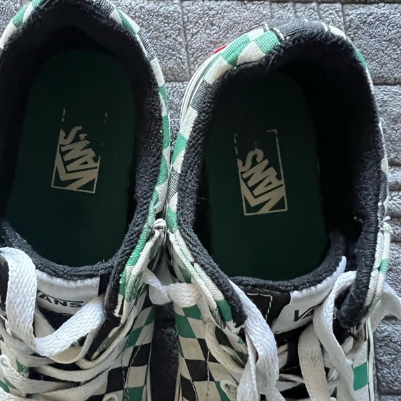 Vans green/black/white checkerboard, Little Boys size 3 - Picture 10 of 12